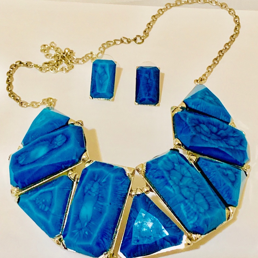 Set of jewelry